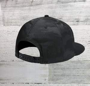 Flat Bill - Catfish hat - Fishing Hat - New Era ® Tonal Black Camo Cap - Catfish Tuff